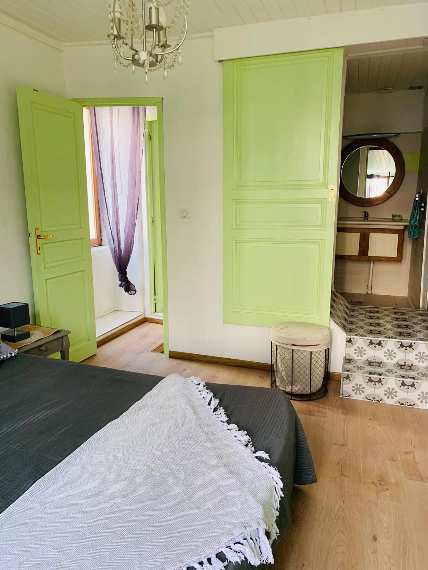 Ruoms Petite Maison 3* Centre-Village 外观 照片